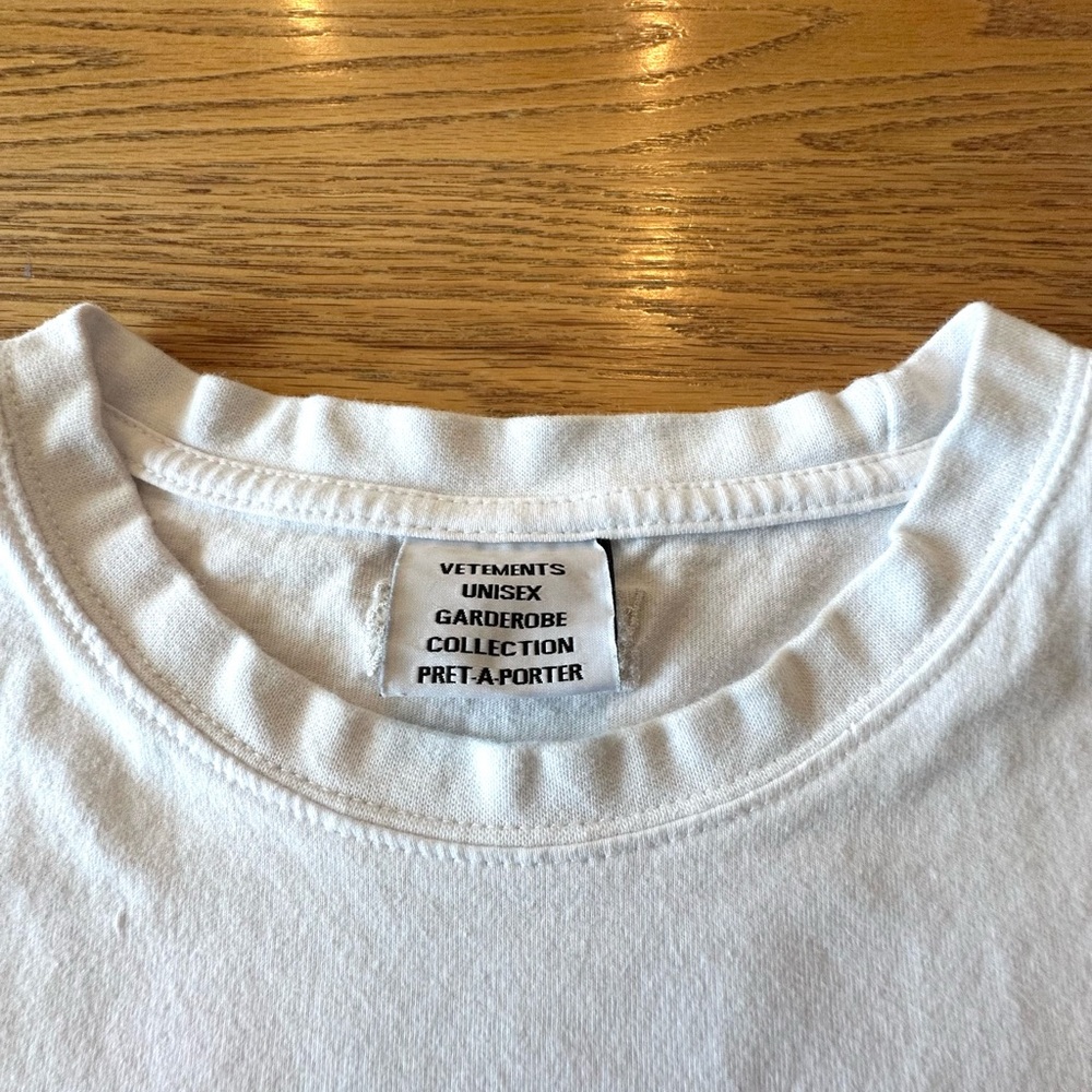 Vetements “Antisocial” graphic tee - Large - Picture 3 of 7